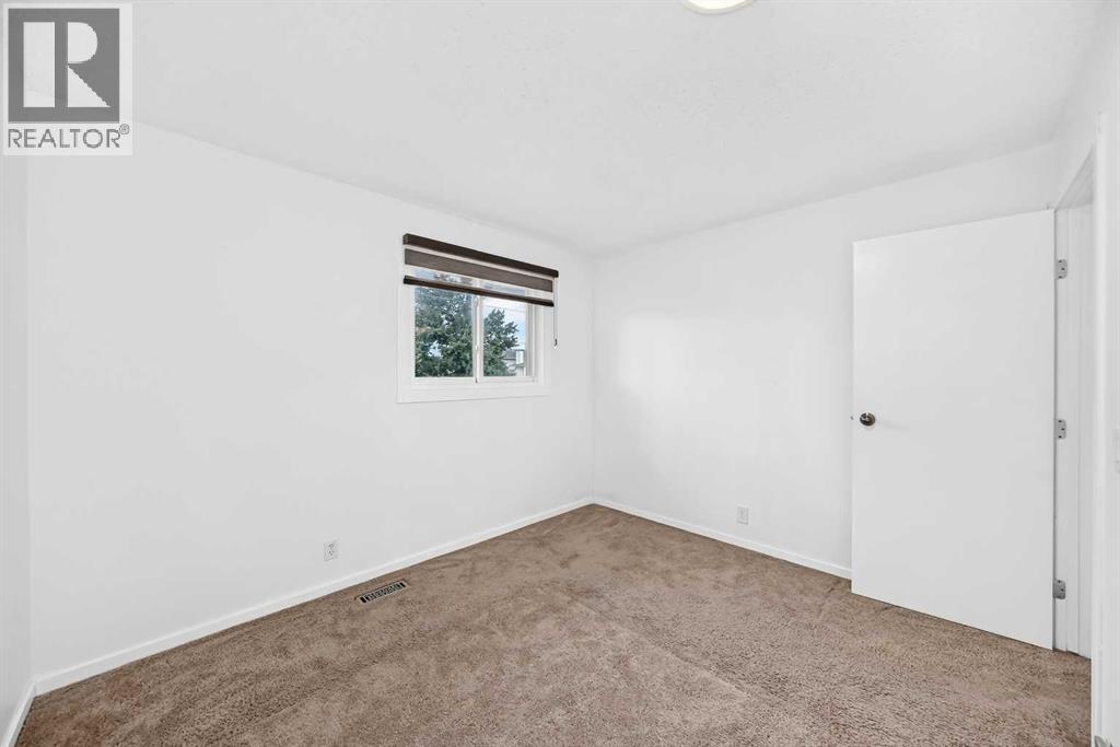 291 Falton Drive Ne, Calgary, Alberta  T3J 2W8 - Photo 10 - A2334604