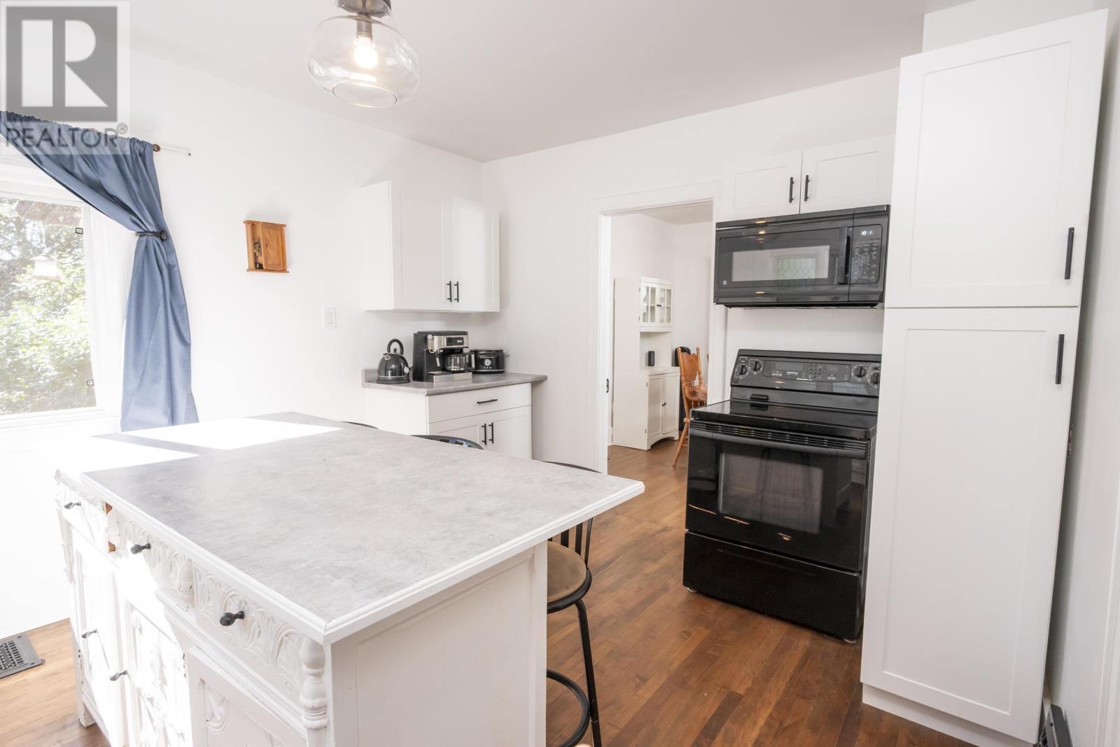 105 Machar Ave, Thunder Bay, Ontario  P7B 2Y5 - Photo 16 - TB2602507