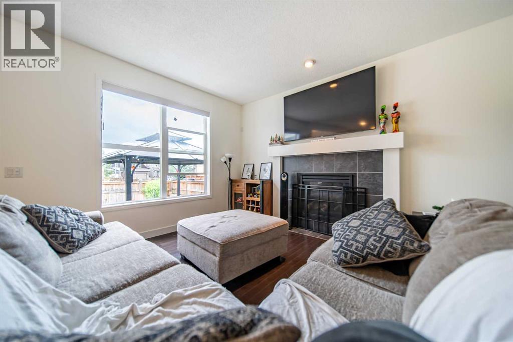 83 Auburn Glen Lane Se, Calgary, Alberta  T3M 0P9 - Photo 4 - A2336476
