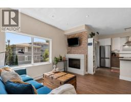 206 1273 MARINE DRIVE, North Vancouver, British Columbia