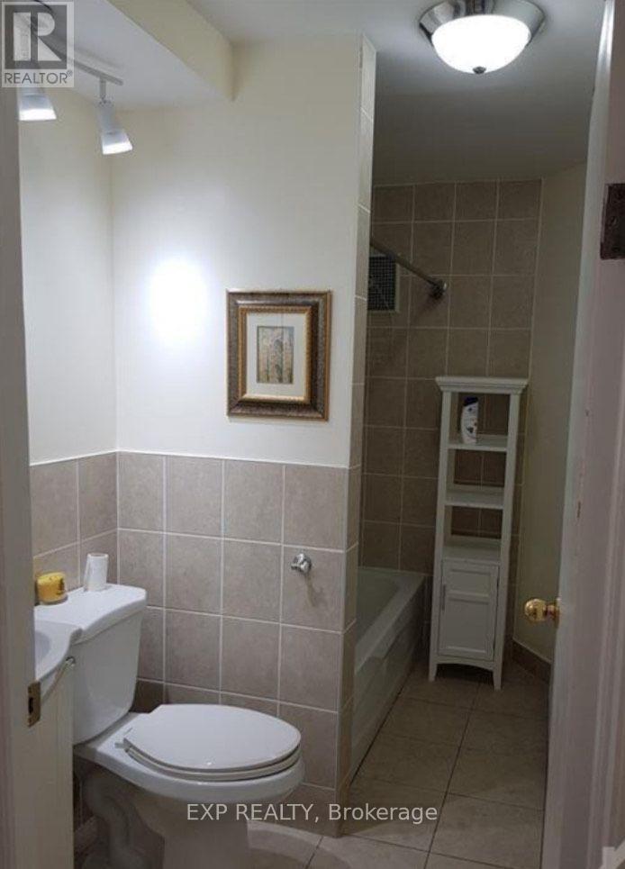 Unit 1 - 268 Flora Street, Ottawa, Ontario  K1R 5R9 - Photo 5 - X13710618