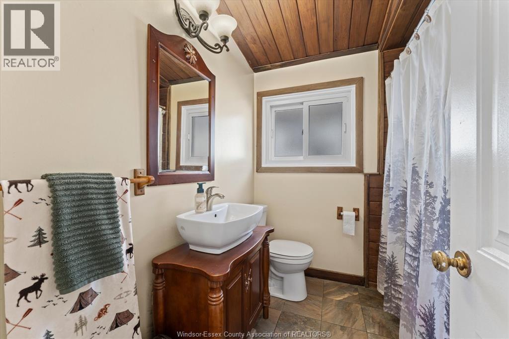1714 Sun Valley Drive, Windsor, Ontario  N9C 3R2 - Photo 14 - 26020706