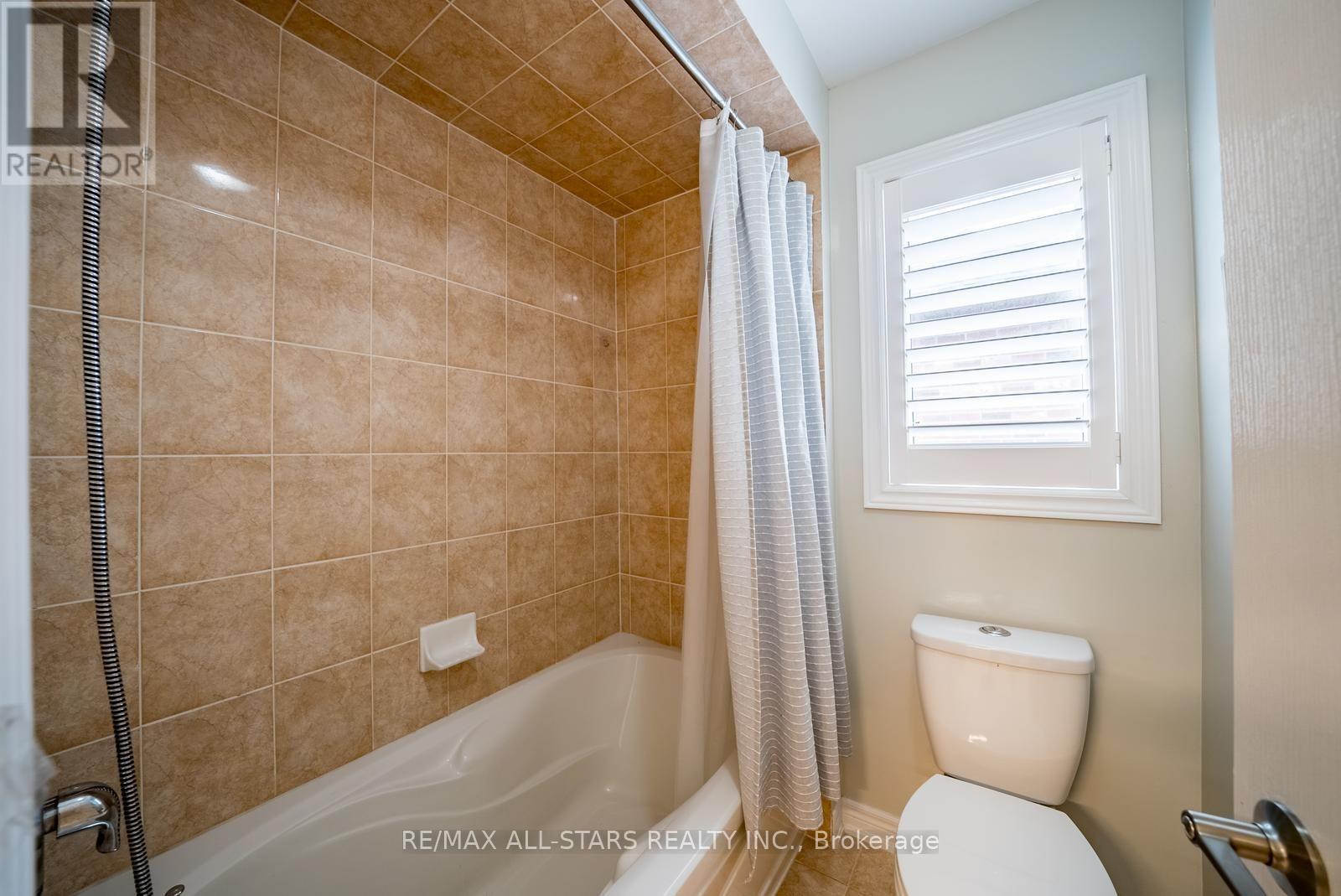 411 Hoover Park Drive, Whitchurch-Stouffville, Ontario  L4A 1P4 - Photo 31 - N13598976