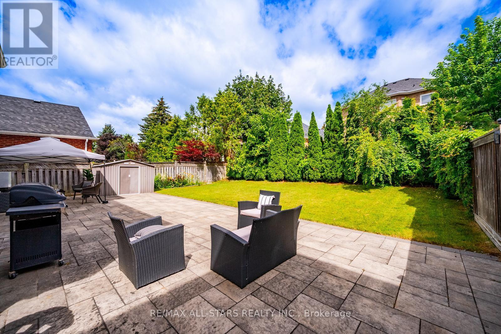 411 Hoover Park Drive, Whitchurch-Stouffville, Ontario  L4A 1P4 - Photo 46 - N13598976