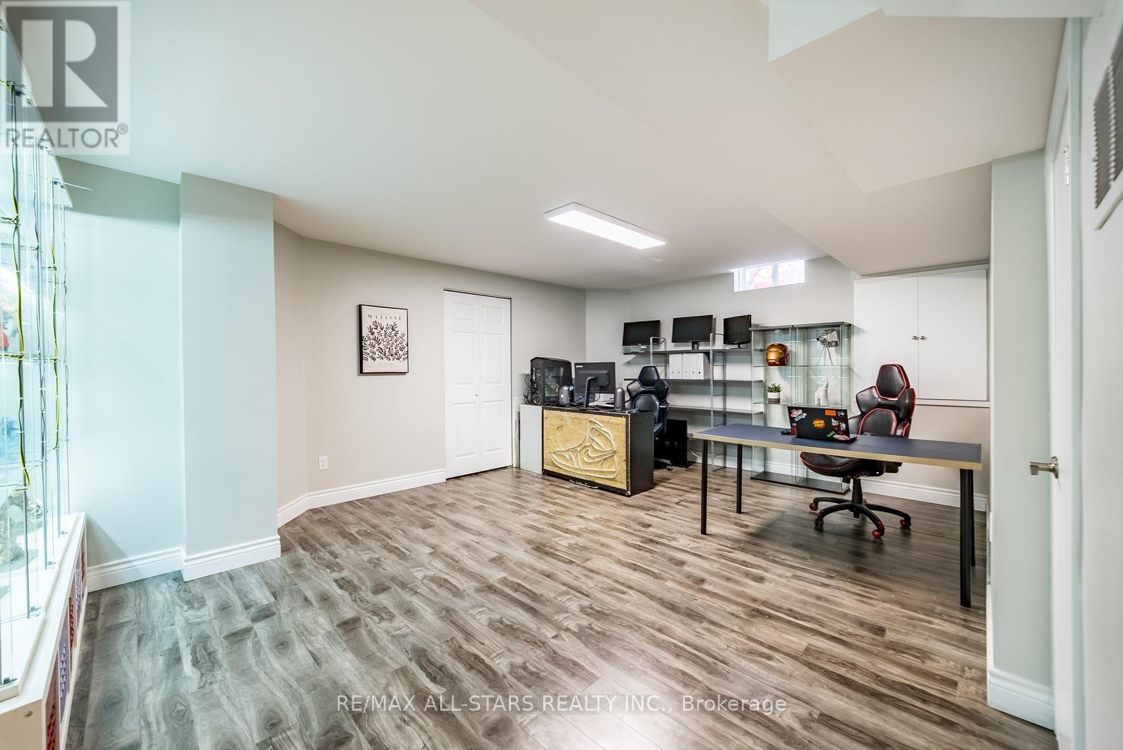 411 Hoover Park Drive, Whitchurch-Stouffville, Ontario  L4A 1P4 - Photo 41 - N13598976
