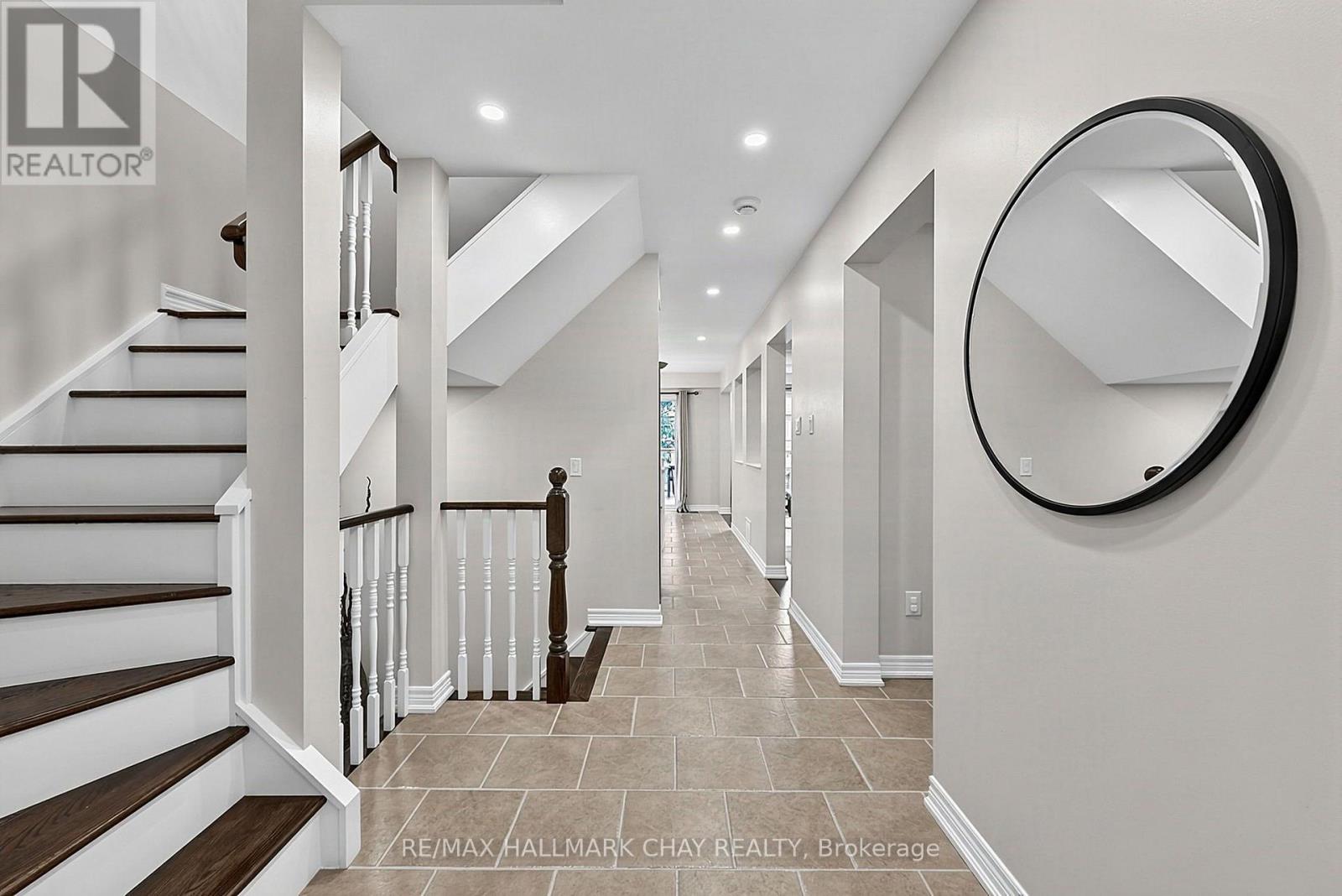 109 Noble Drive, Bradford West Gwillimbury, Ontario  L3Z 3B5 - Photo 15 - N13710496