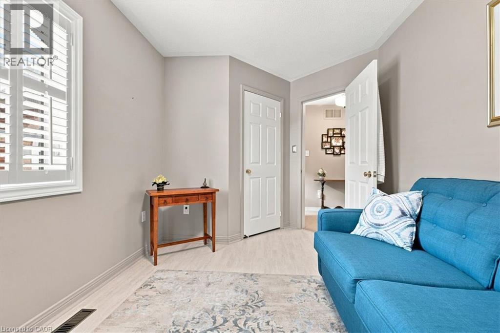 2145 Country Club Drive Unit# 7, Burlington, Ontario  L7M 4E1 - Photo 33 - 40857854