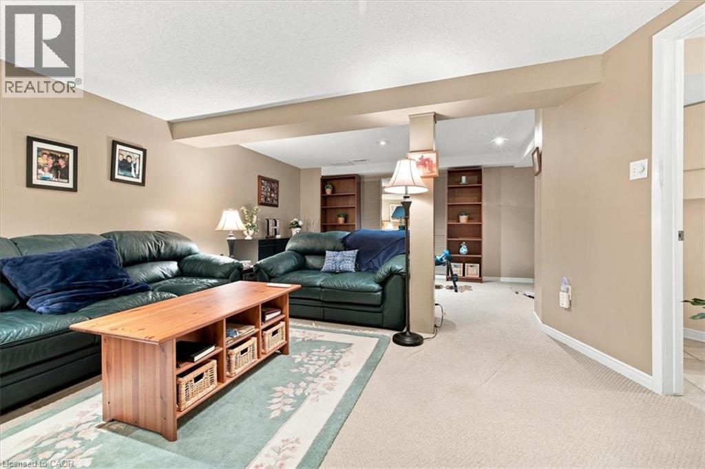 2145 Country Club Drive Unit# 7, Burlington, Ontario  L7M 4E1 - Photo 36 - 40857854