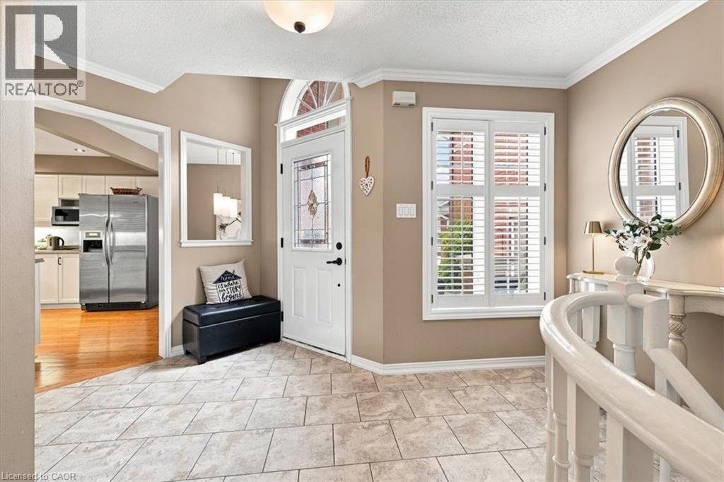 2145 Country Club Drive Unit# 7, Burlington, Ontario  L7M 4E1 - Photo 5 - 40857854