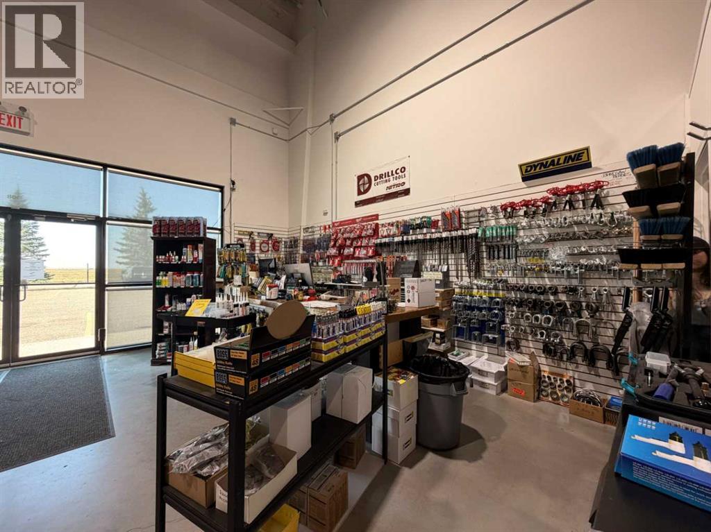 108, 2201 Box Springs Boulevard NW, Medicine Hat, Alberta  T1C 0C8 - Photo 9 - A2339820