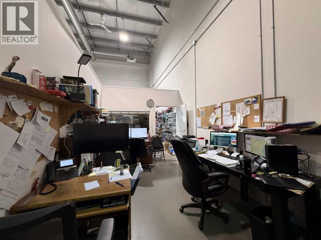 108, 2201 Box Springs Boulevard NW, Medicine Hat, Alberta  T1C 0C8 - Photo 19 - A2339820