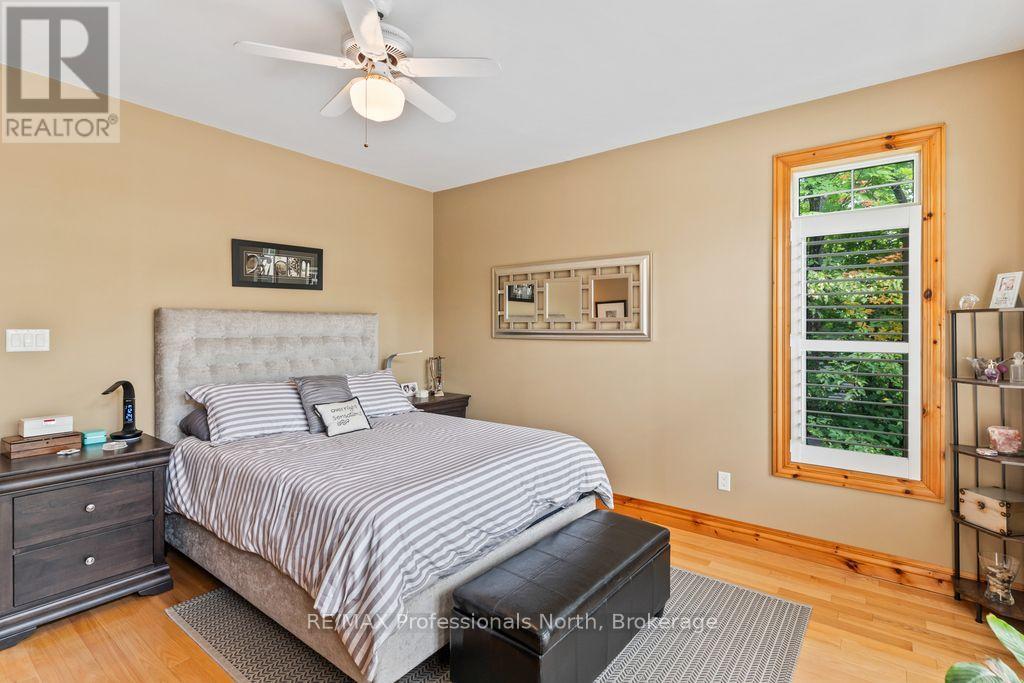1041 Kingfisher Lane, Minden Hills, Ontario  K0M 2K0 - Photo 12 - X13710642