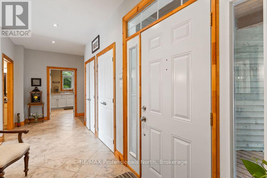 1041 Kingfisher Lane, Minden Hills, Ontario  K0M 2K0 - Photo 18 - X13710642