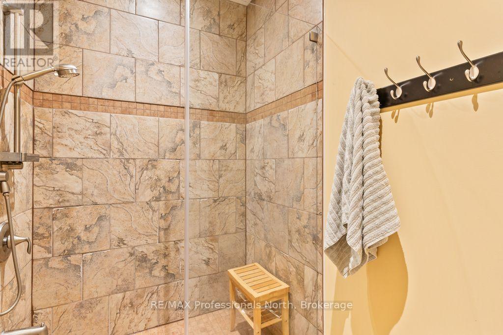 1041 Kingfisher Lane, Minden Hills, Ontario  K0M 2K0 - Photo 30 - X13710642
