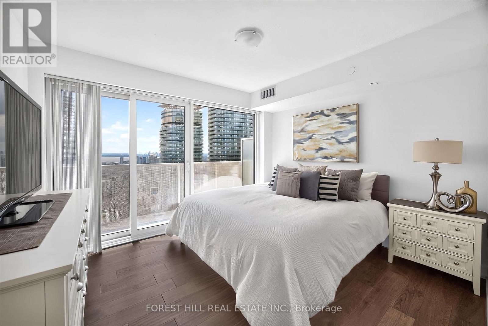 5410 - 100 Harbour Street, Toronto, Ontario  M5J 0B5 - Photo 28 - C13710628