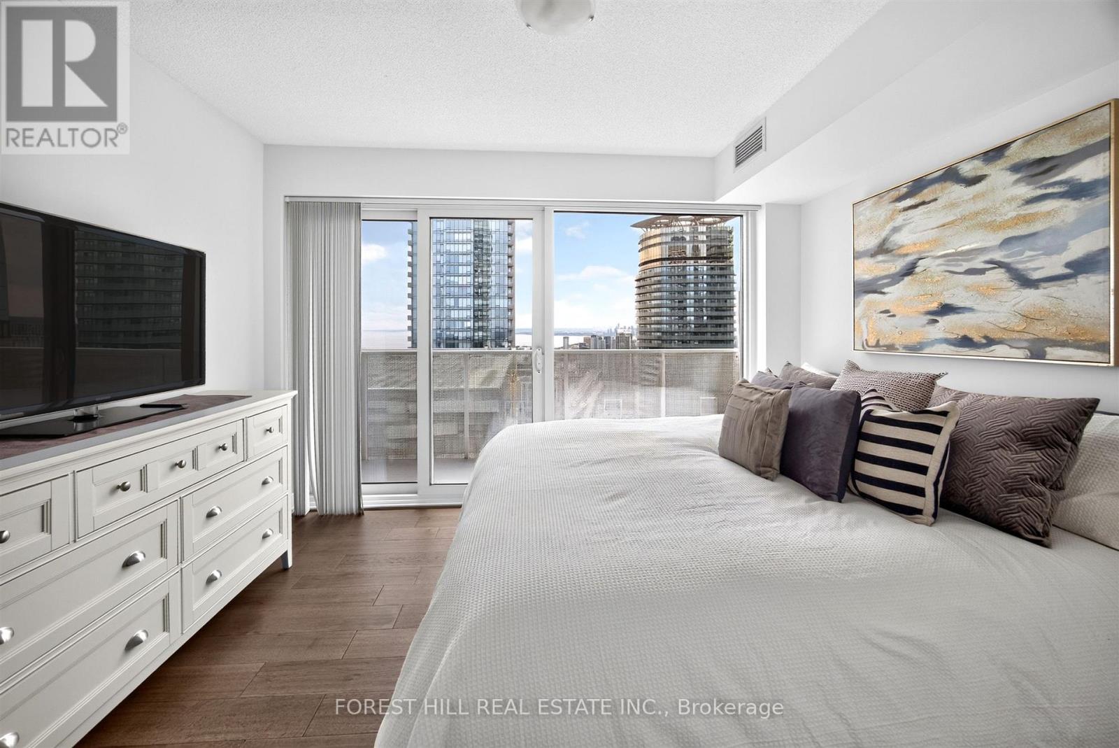 5410 - 100 Harbour Street, Toronto, Ontario  M5J 0B5 - Photo 30 - C13710628