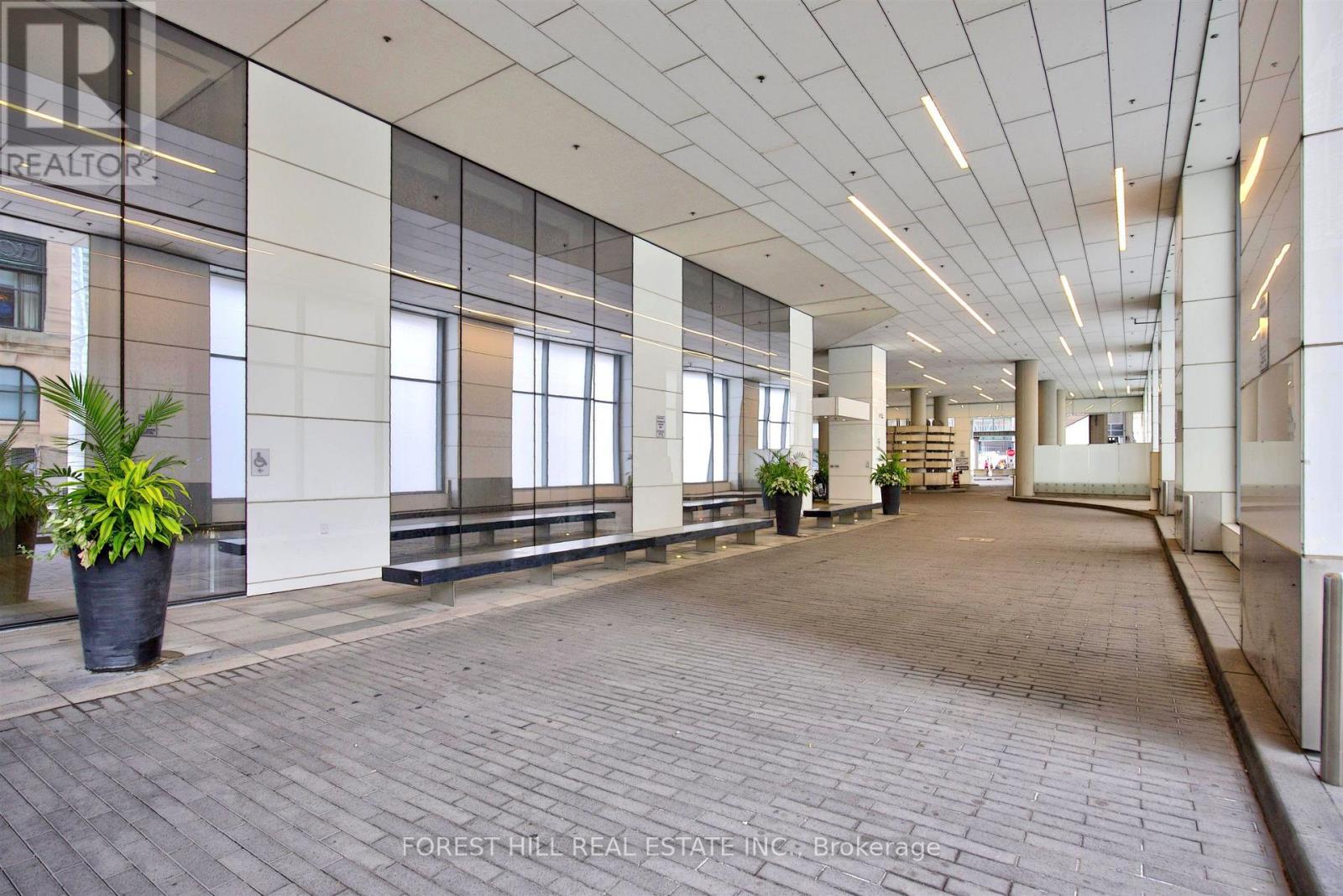 5410 - 100 Harbour Street, Toronto, Ontario  M5J 0B5 - Photo 4 - C13710628