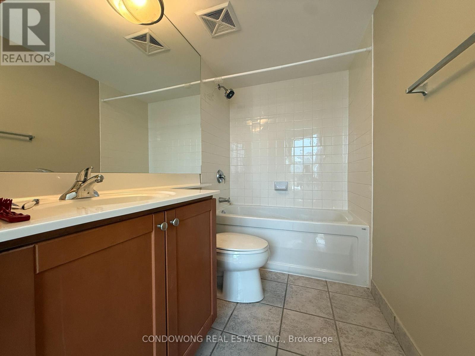 2804 - 231 Fort York Boulevard, Toronto, Ontario M5V 1B2 - Photo 10 - C13710656