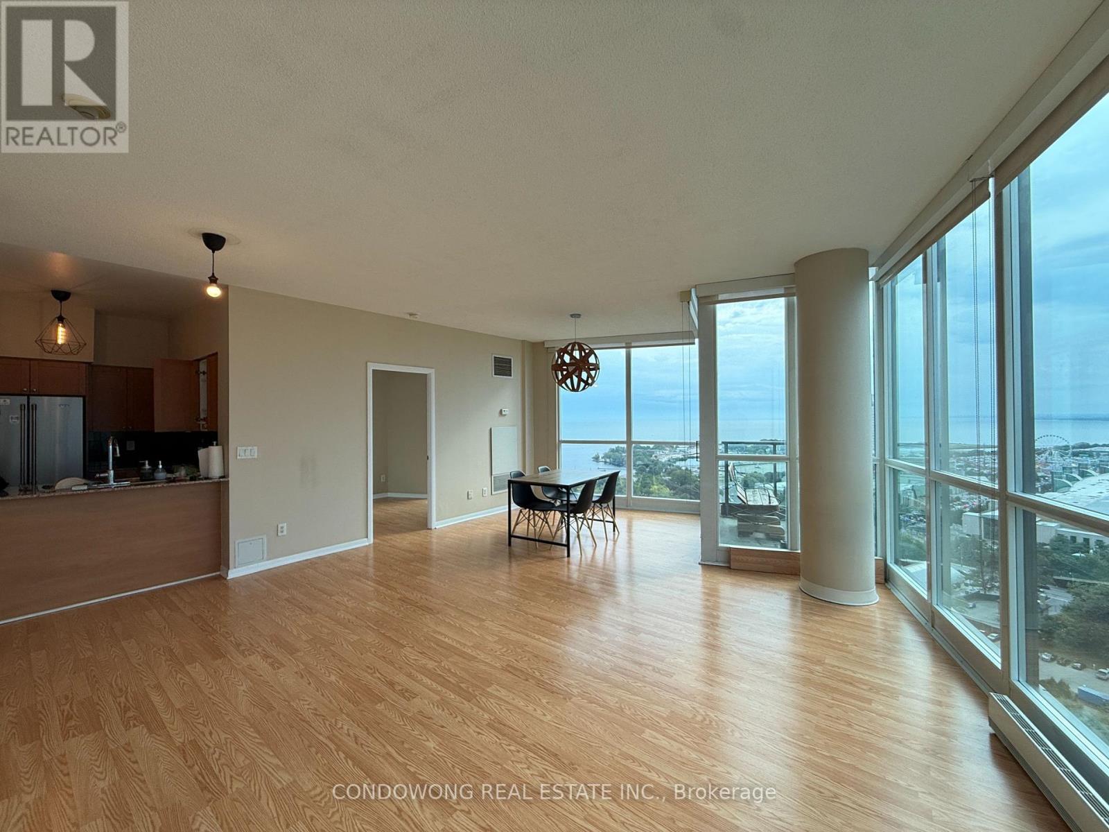 2804 - 231 Fort York Boulevard, Toronto, Ontario M5V 1B2 - Photo 3 - C13710656