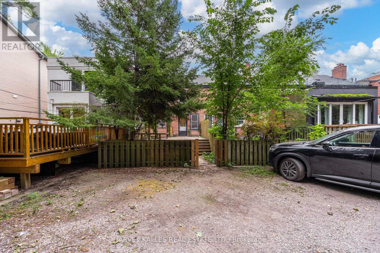 32 Oxton Avenue, Toronto, Ontario M5P 1L9 - Photo 24 - C13710660