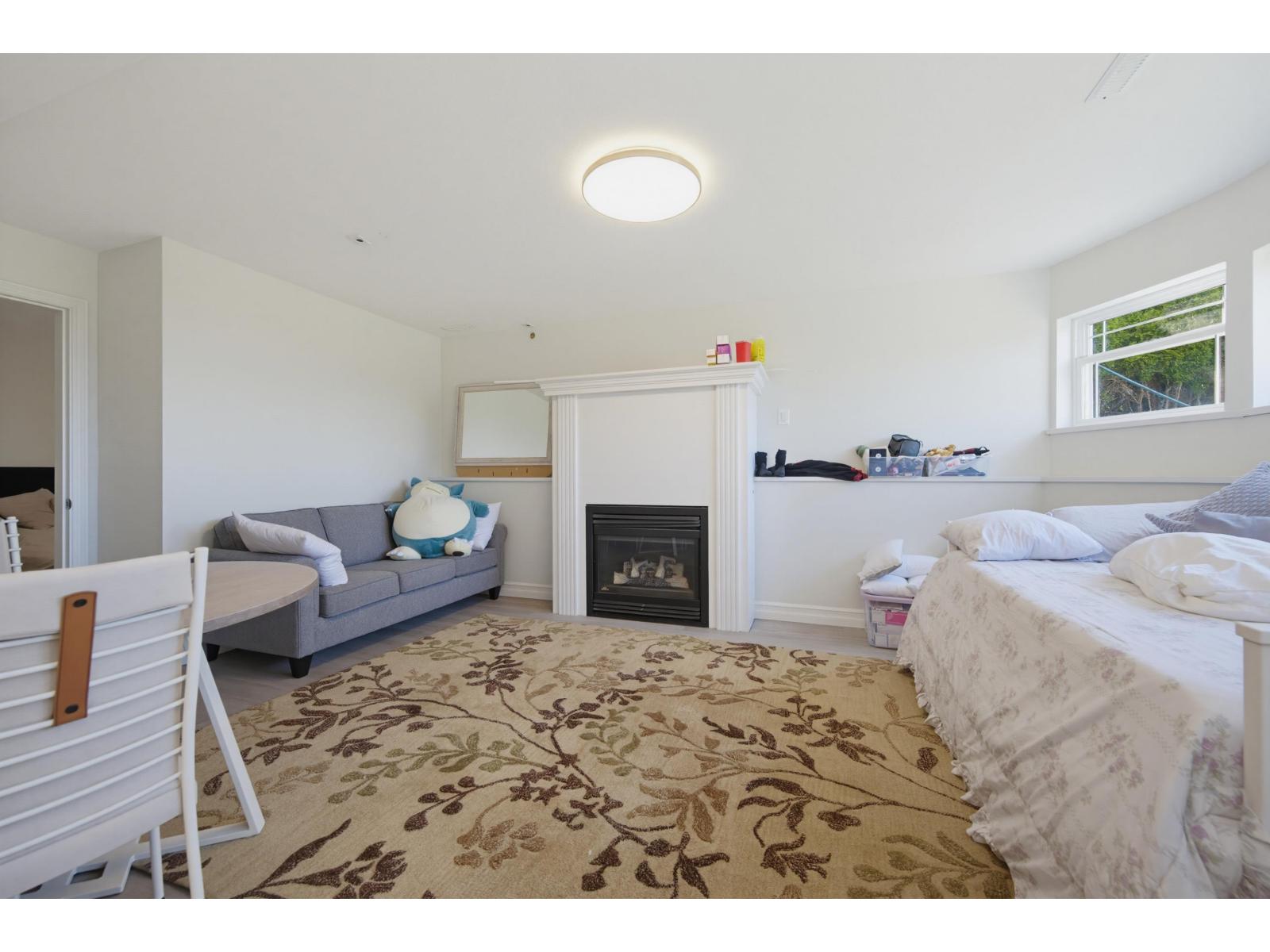 15441 Royal Avenue, White Rock, British Columbia  V4B 1N2 - Photo 29 - R3154285