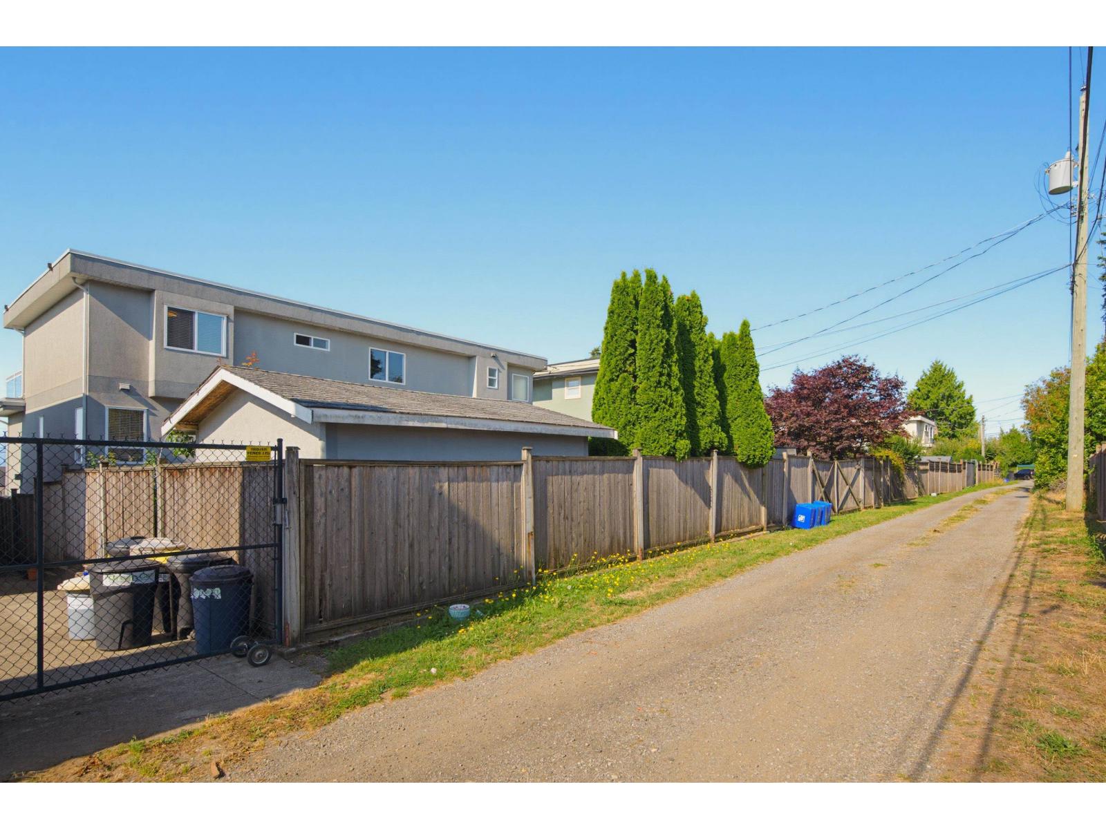 15441 Royal Avenue, White Rock, British Columbia  V4B 1N2 - Photo 40 - R3154285