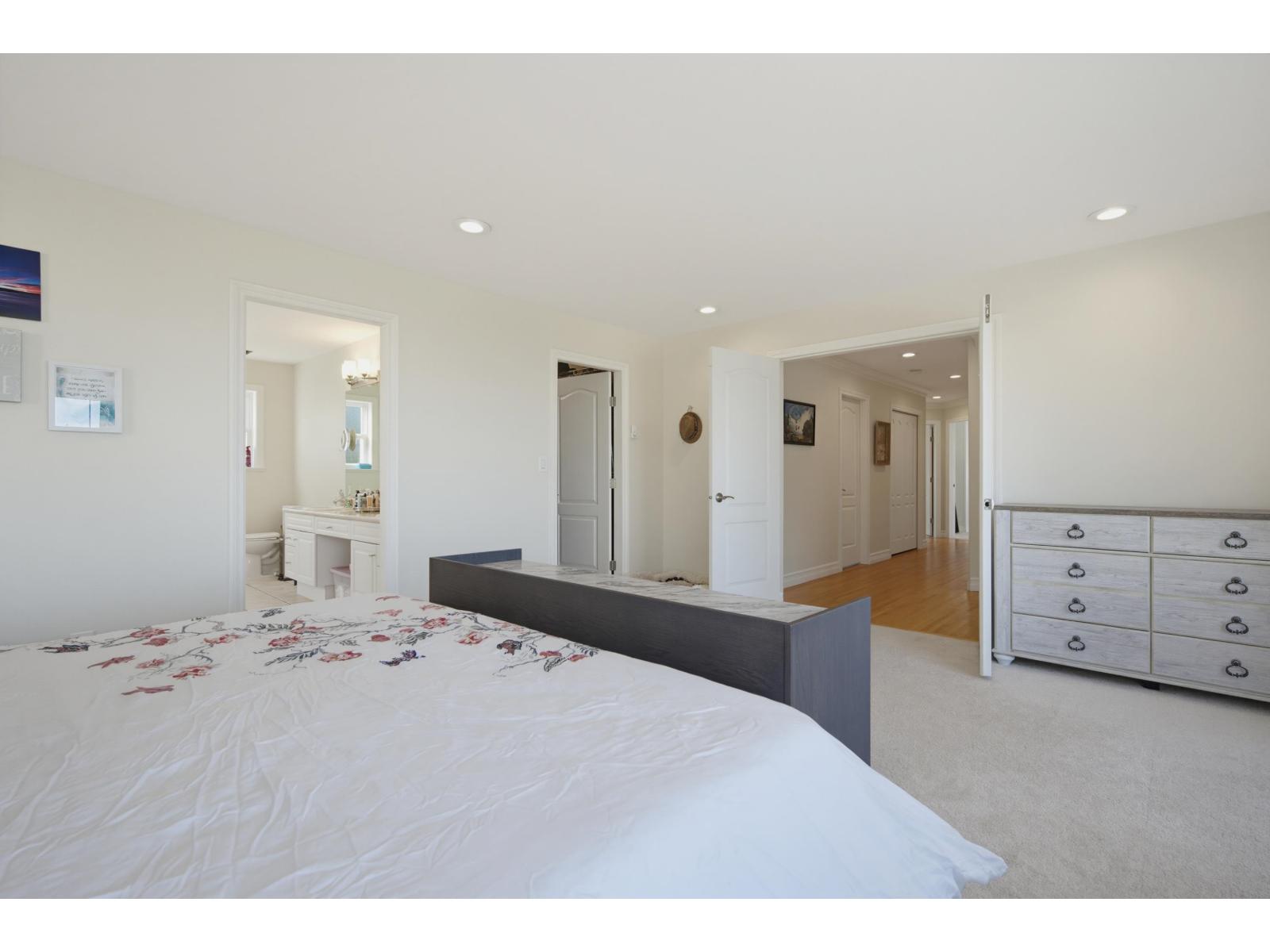 15441 Royal Avenue, White Rock, British Columbia  V4B 1N2 - Photo 20 - R3154285