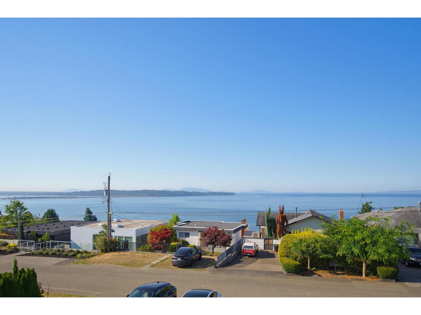 15441 Royal Avenue, White Rock, British Columbia  V4B 1N2 - Photo 22 - R3154285
