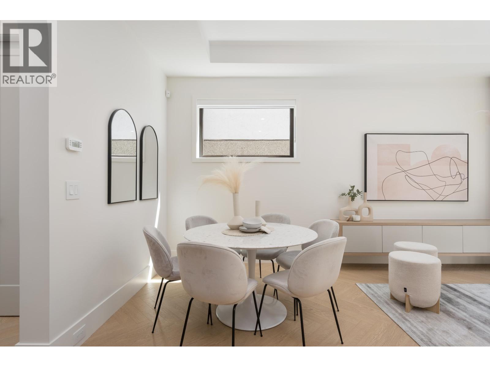 2 3391 Victoria Drive, Vancouver, British Columbia  V5N 4M3 - Photo 3 - R3138413