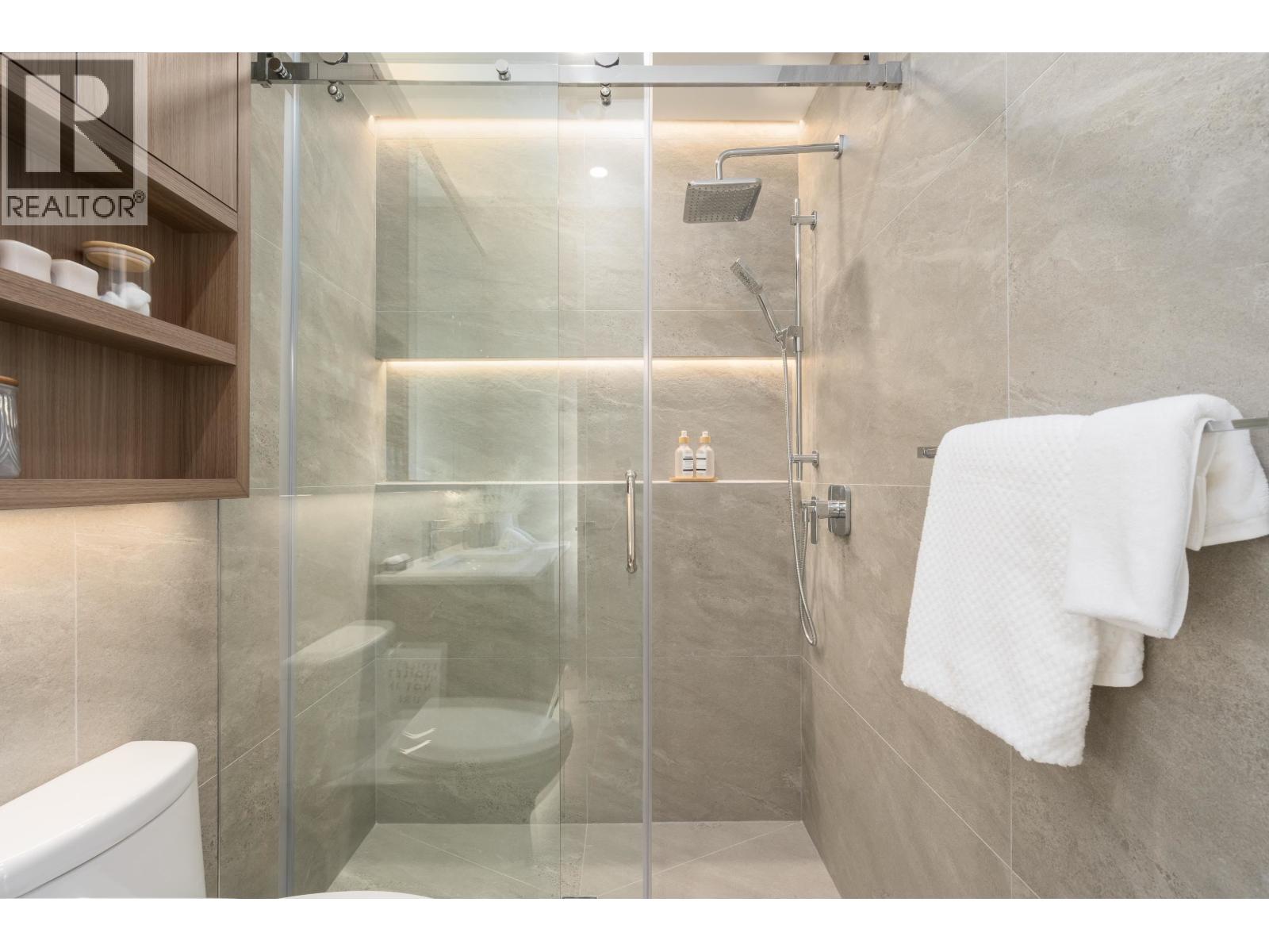 2 3391 Victoria Drive, Vancouver, British Columbia  V5N 4M3 - Photo 24 - R3138413