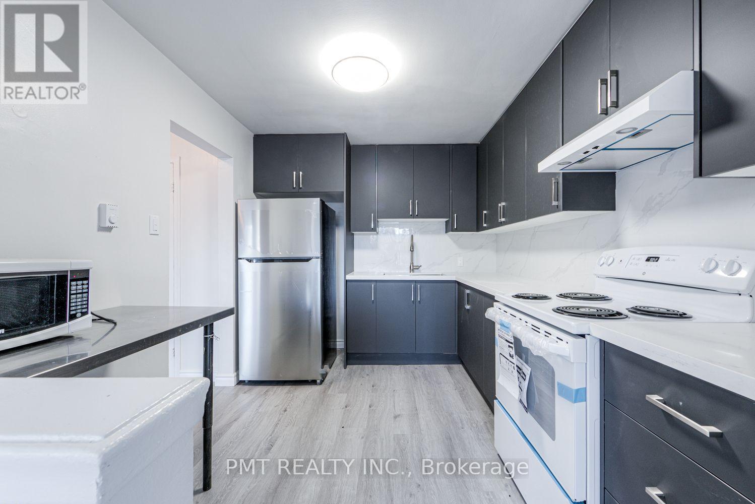 2 - 1774 Danforth Avenue, Toronto, Ontario  M4C 1H8 - Photo 10 - E13710616