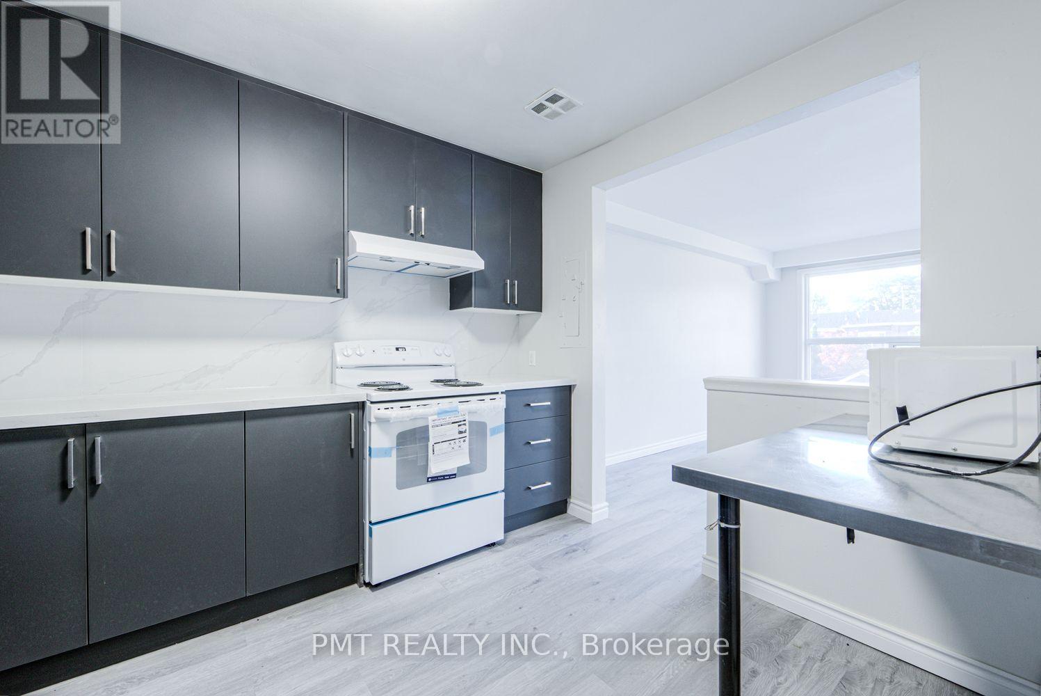 2 - 1774 Danforth Avenue, Toronto, Ontario  M4C 1H8 - Photo 12 - E13710616