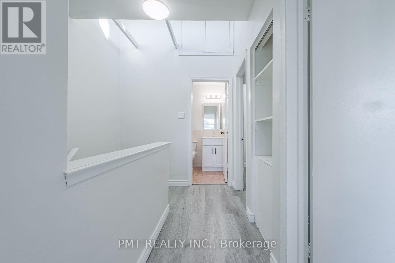2 - 1774 Danforth Avenue, Toronto, Ontario  M4C 1H8 - Photo 17 - E13710616