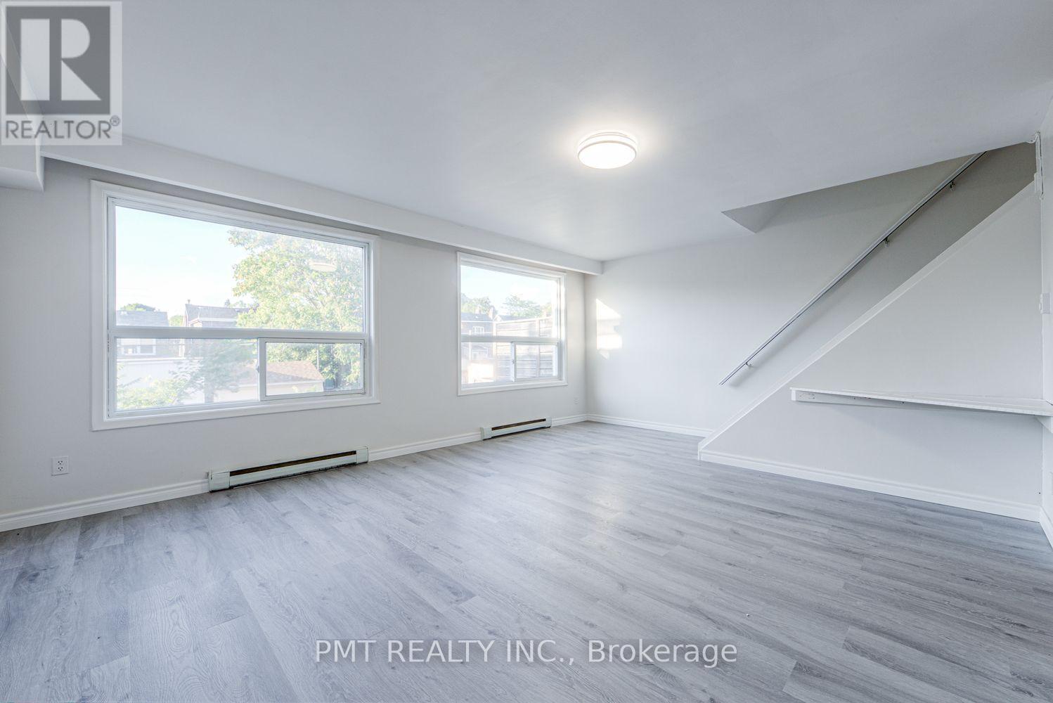 2 - 1774 Danforth Avenue, Toronto, Ontario  M4C 1H8 - Photo 6 - E13710616