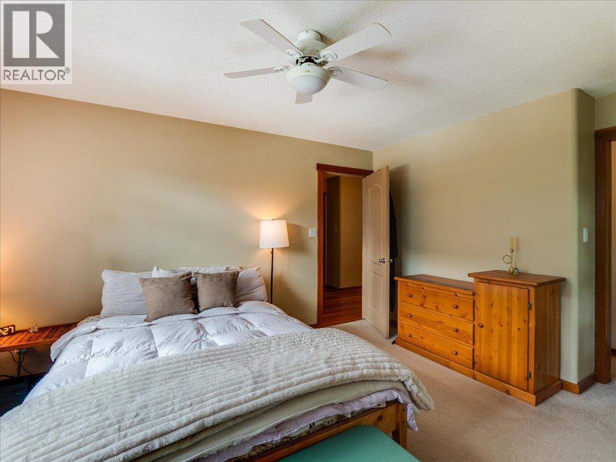 711 Regent Street, Nelson, British Columbia  V1L 5W5 - Photo 52 - 10390685