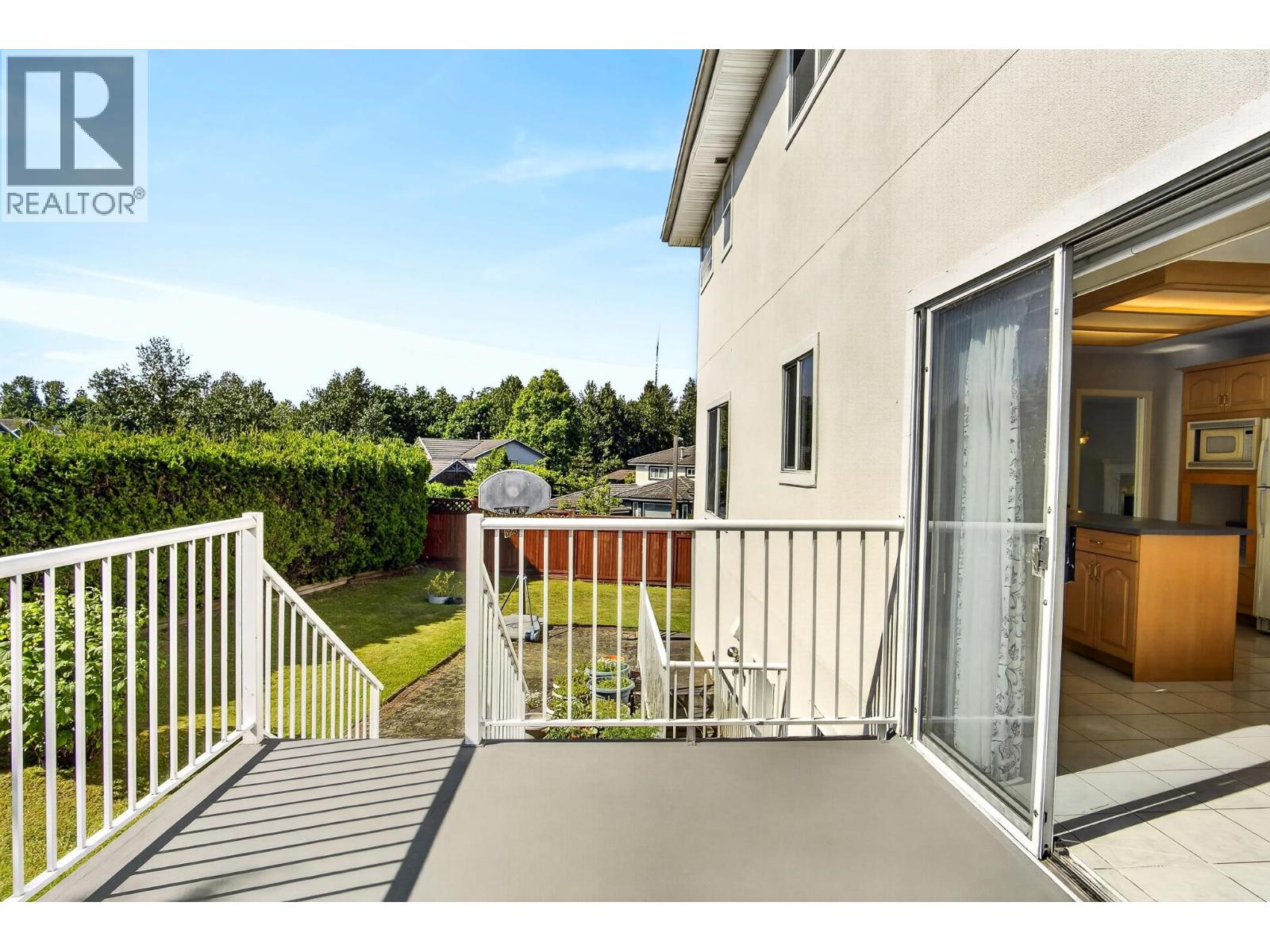 7505 Manzanita Place, Burnaby, British Columbia  V3N 4X1 - Photo 12 - R3133658