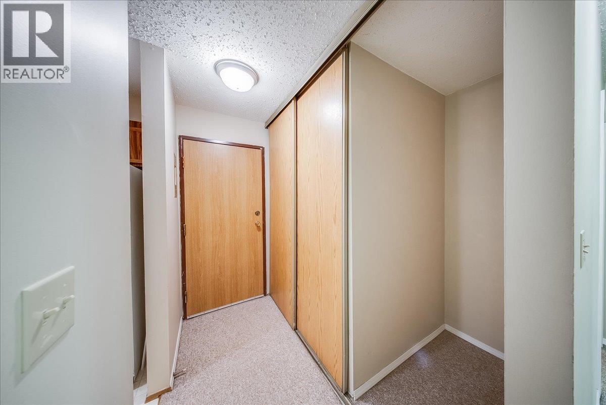 1800 Kirkup Avenue Unit# 203, Rossland, British Columbia  V0G 1Y0 - Photo 2 - 10392510