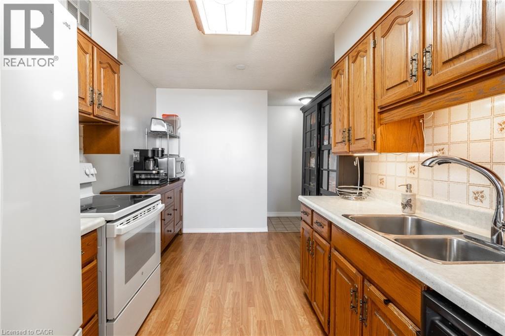 700 Dynes Road Unit# 811, Burlington, Ontario  L7N 3M2 - Photo 13 - 40857759