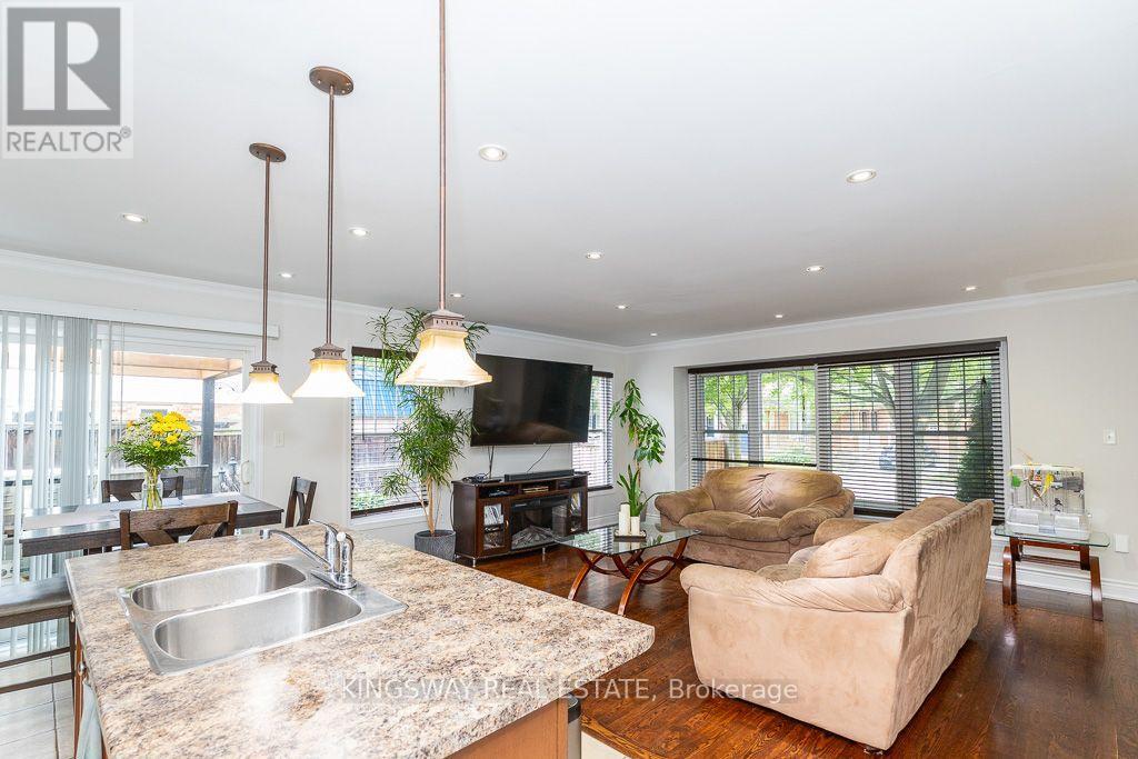 83 Kidd Crescent, New Tecumseth, Ontario  L9R 0E1 - Photo 13 - N13710640