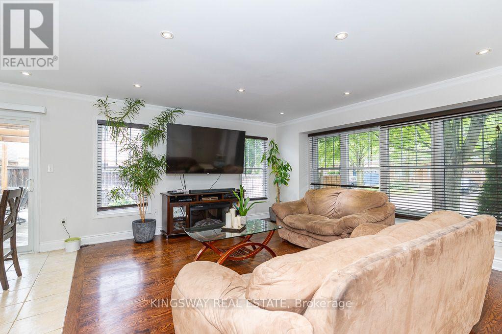 83 Kidd Crescent, New Tecumseth, Ontario  L9R 0E1 - Photo 14 - N13710640