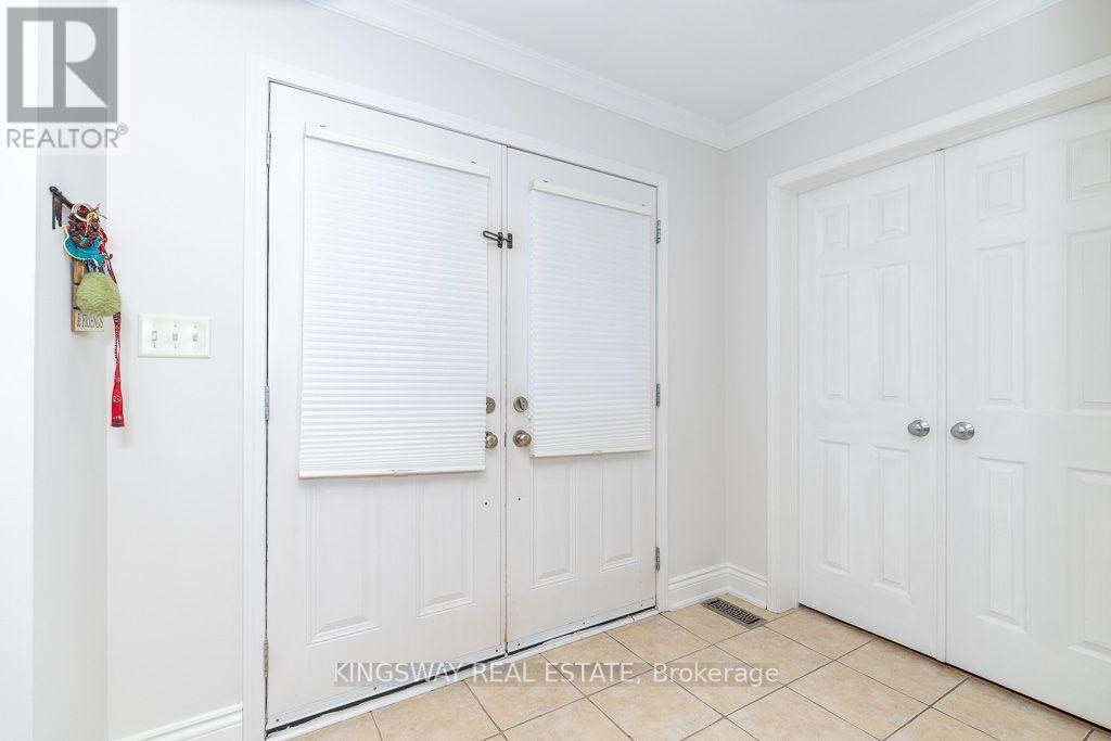 83 Kidd Crescent, New Tecumseth, Ontario  L9R 0E1 - Photo 5 - N13710640