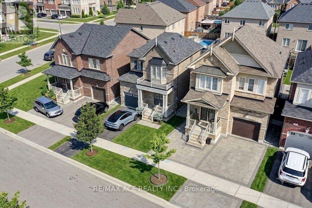 10 Andreeta Drive, Vaughan, Ontario  L4H 4H2 - Photo 4 - N13710664