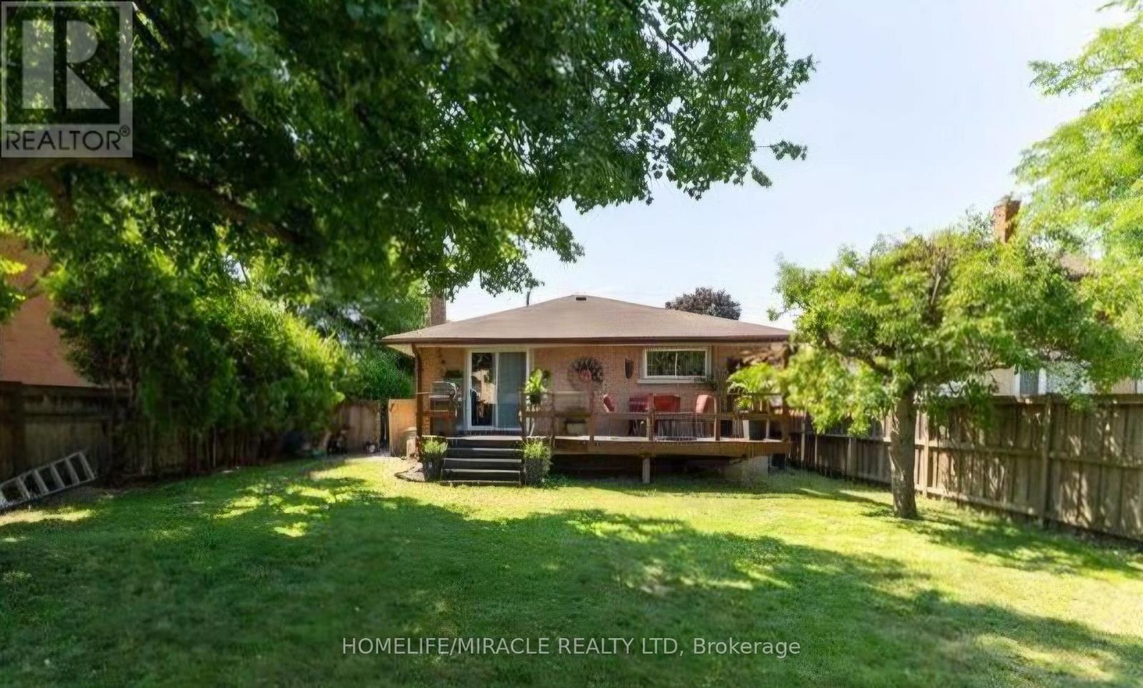 46 Orchard View Boulevard, Oshawa, Ontario  L1G 3N8 - Photo 14 - E13710126