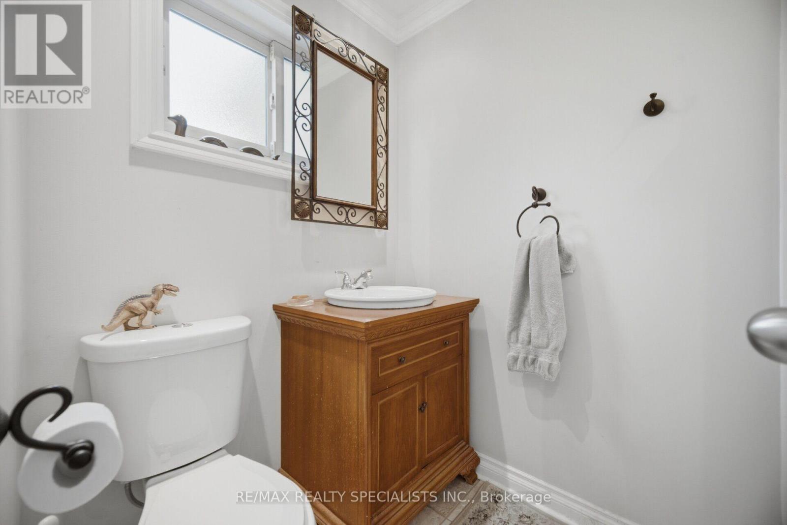 3637 Chiplow Road, Mississauga, Ontario L4X 2R1 - Photo 11 - W13702022