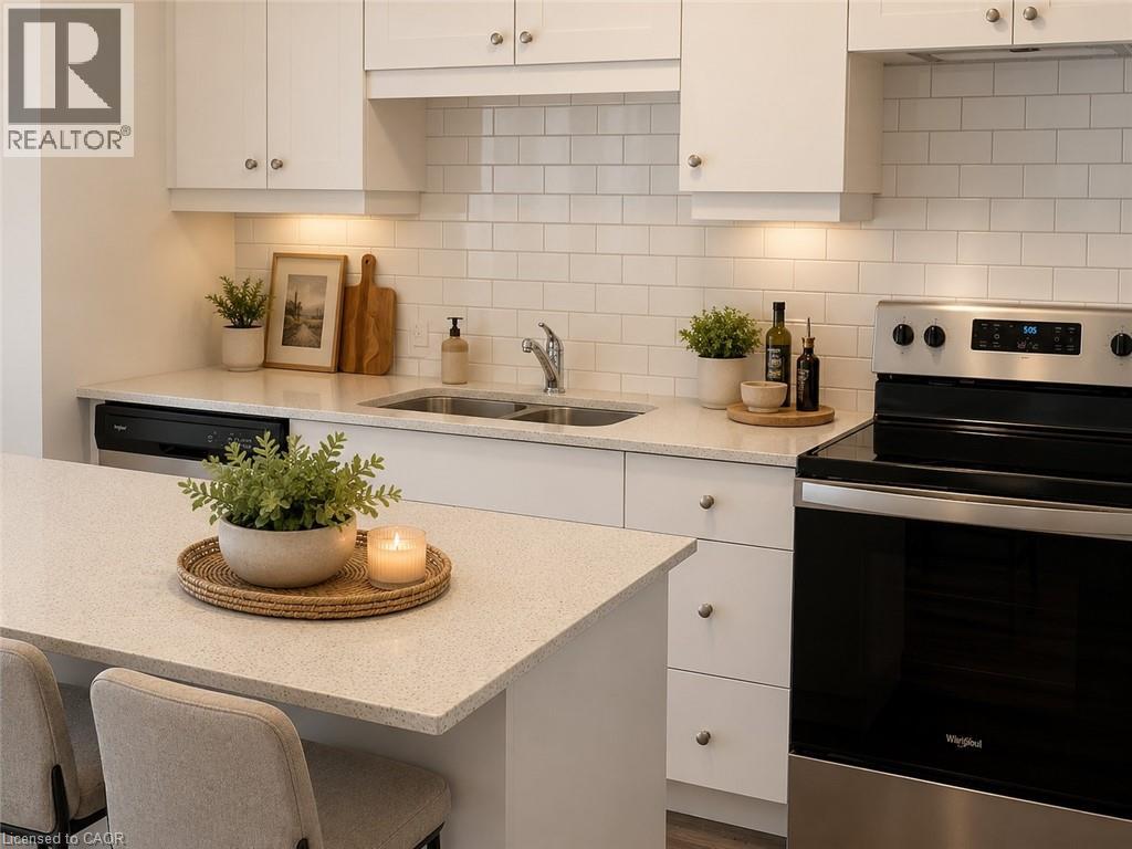 255 Northfield Drive E Unit# 505, Waterloo, Ontario  N2V 2H1 - Photo 3 - 40843697