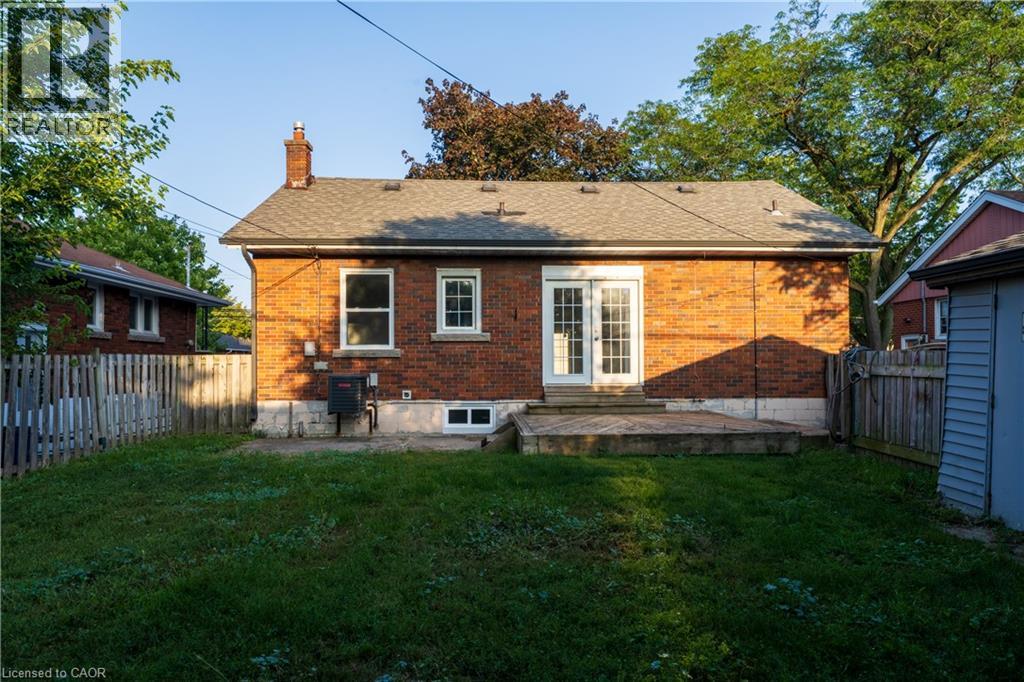 244 Upper Paradise Road Unit# Upper, Hamilton, Ontario  L9C 5C2 - Photo 10 - 40856685