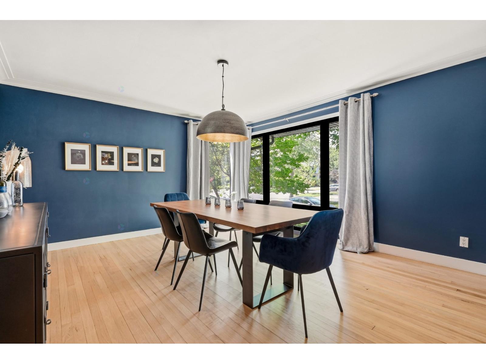 1075 Rue Marois Laval (Sainte-Dorothée) Quebec Canada H7Y1M4 3