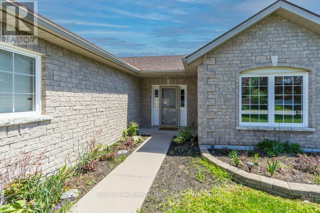 51 Applewood Drive, Brighton, Ontario  K0K 1H0 - Photo 2 - X13710838