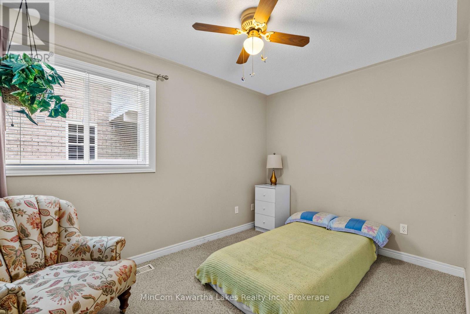 1069 Silverdale Road, Peterborough (Otonabee Ward 1), Ontario  K9J 7W5 - Photo 18 - X13710886