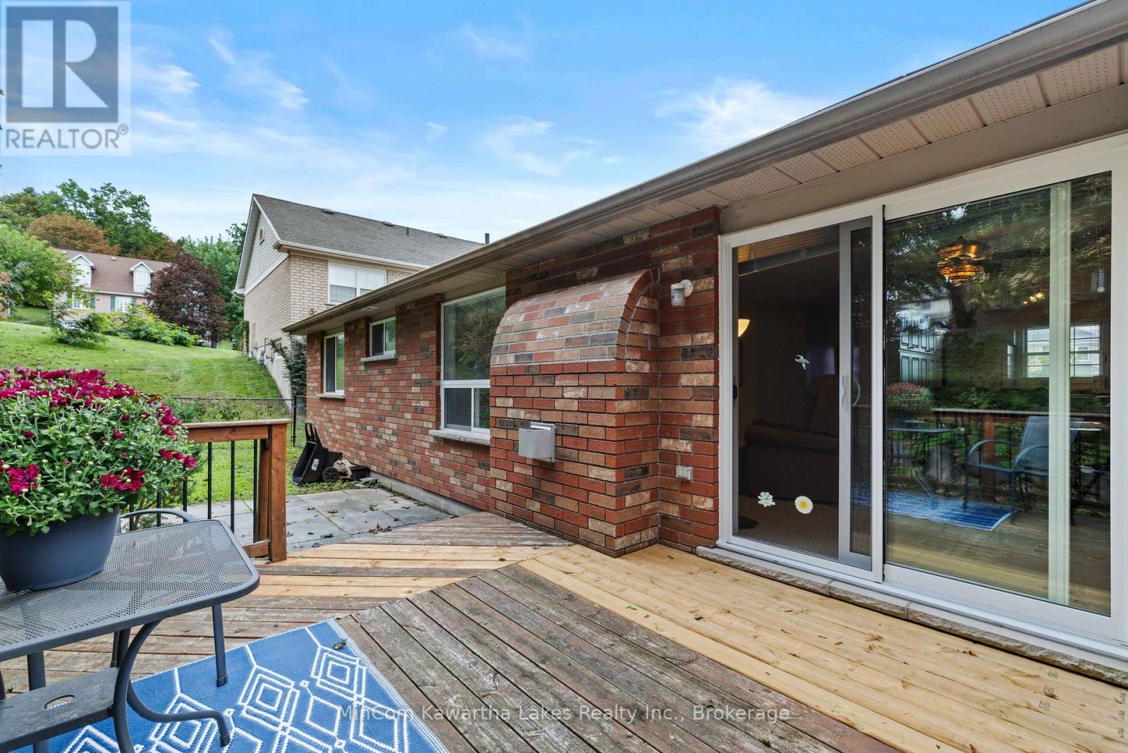 1069 Silverdale Road, Peterborough (Otonabee Ward 1), Ontario  K9J 7W5 - Photo 42 - X13710886